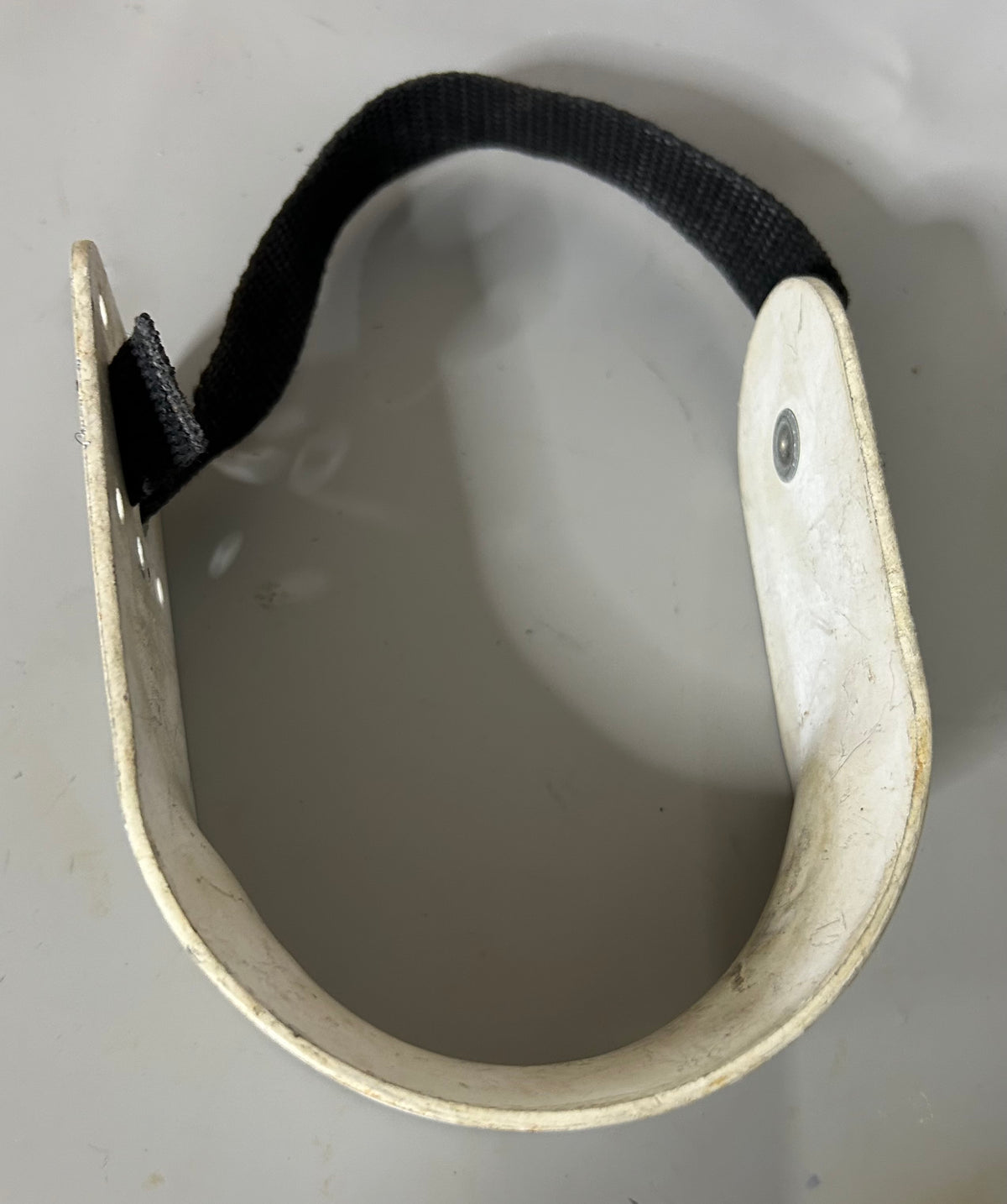 Seadog Aluminum Horseshoe Holder