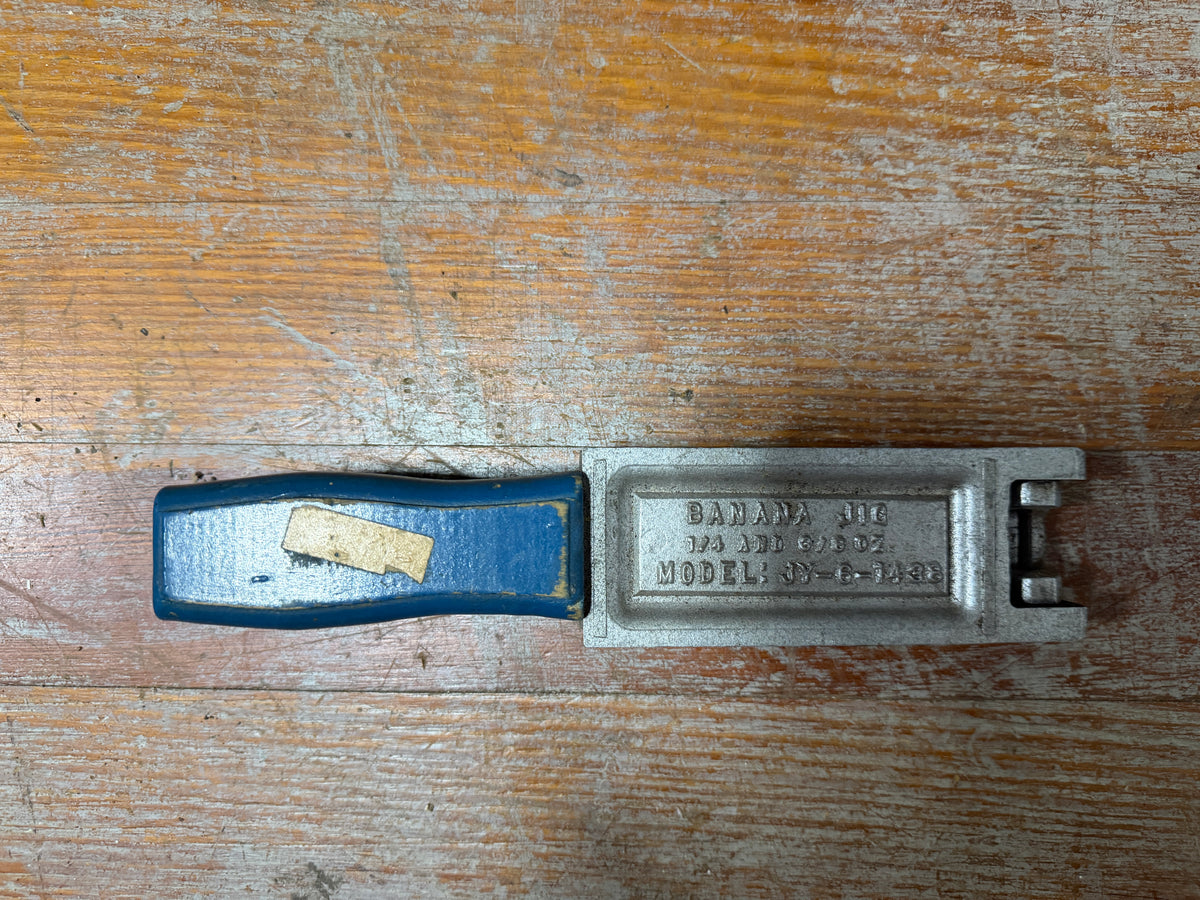 Banana Jig Mold 1/4 and 3/8 oz - MODEL: JY-6-1438