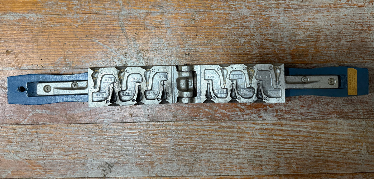 Banana Jig Mold 1/4 and 3/8 oz - MODEL: JY-6-1438