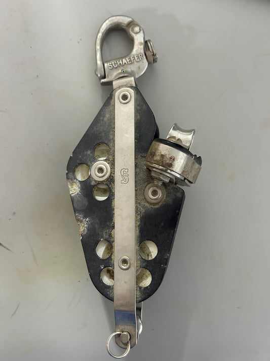 Schaefer Fiddle Block with Schaefer Snap Shackle, Cam and Becket - 3/8" Line