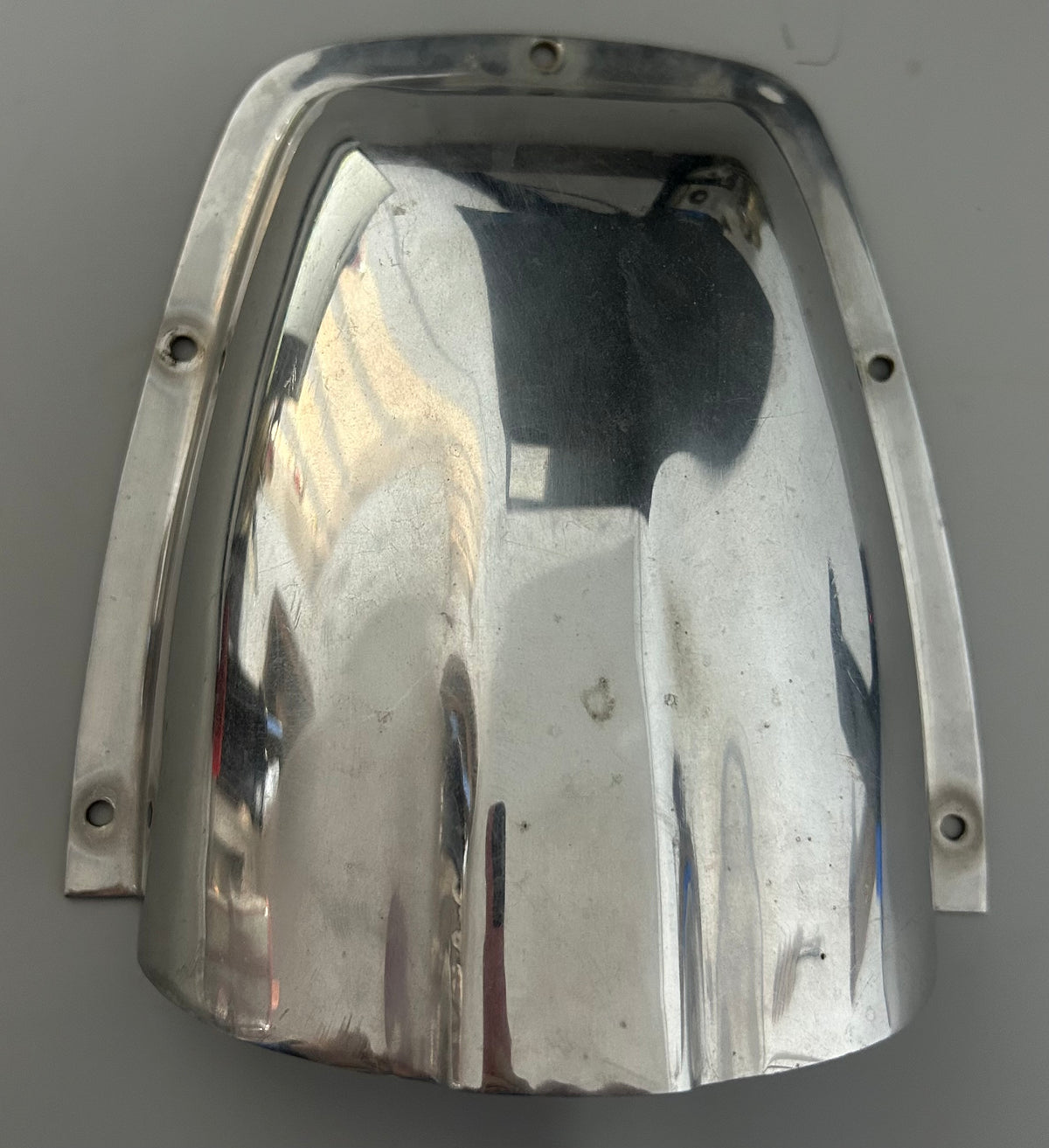Stainless Steel Clam Shell Vent - 6 3/4" Length x 5 3/4" Width x 2 1/4" Height