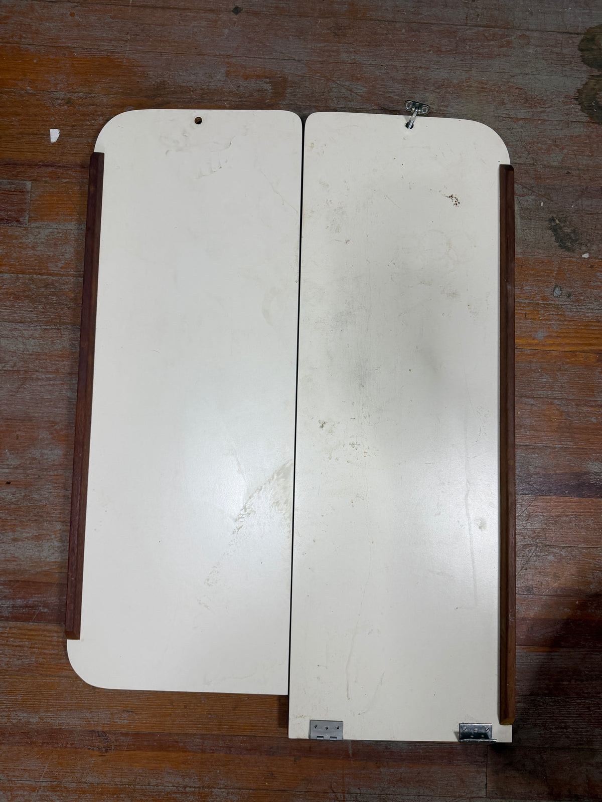 Interior Salon Table - 40 1/4" Length x 28" Fully Open Width - Pearson 28 -- #46