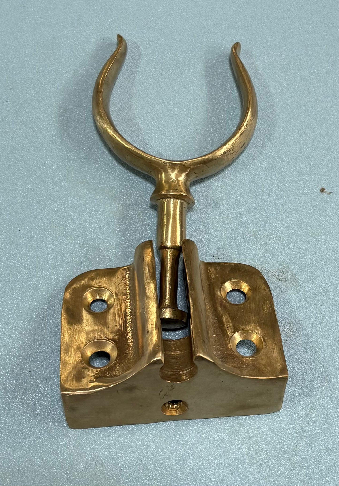 PAIR Bronze Davis Oarlock and Holder code BB5897C