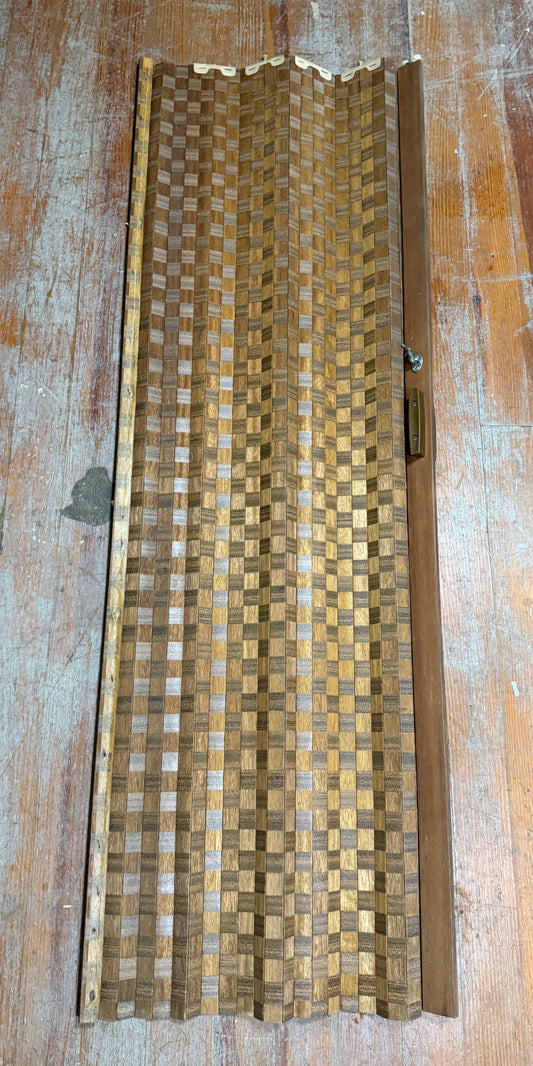 ODAY 28 Weave Bifold Door - 61 1/4" Length x 22" Width -- #92