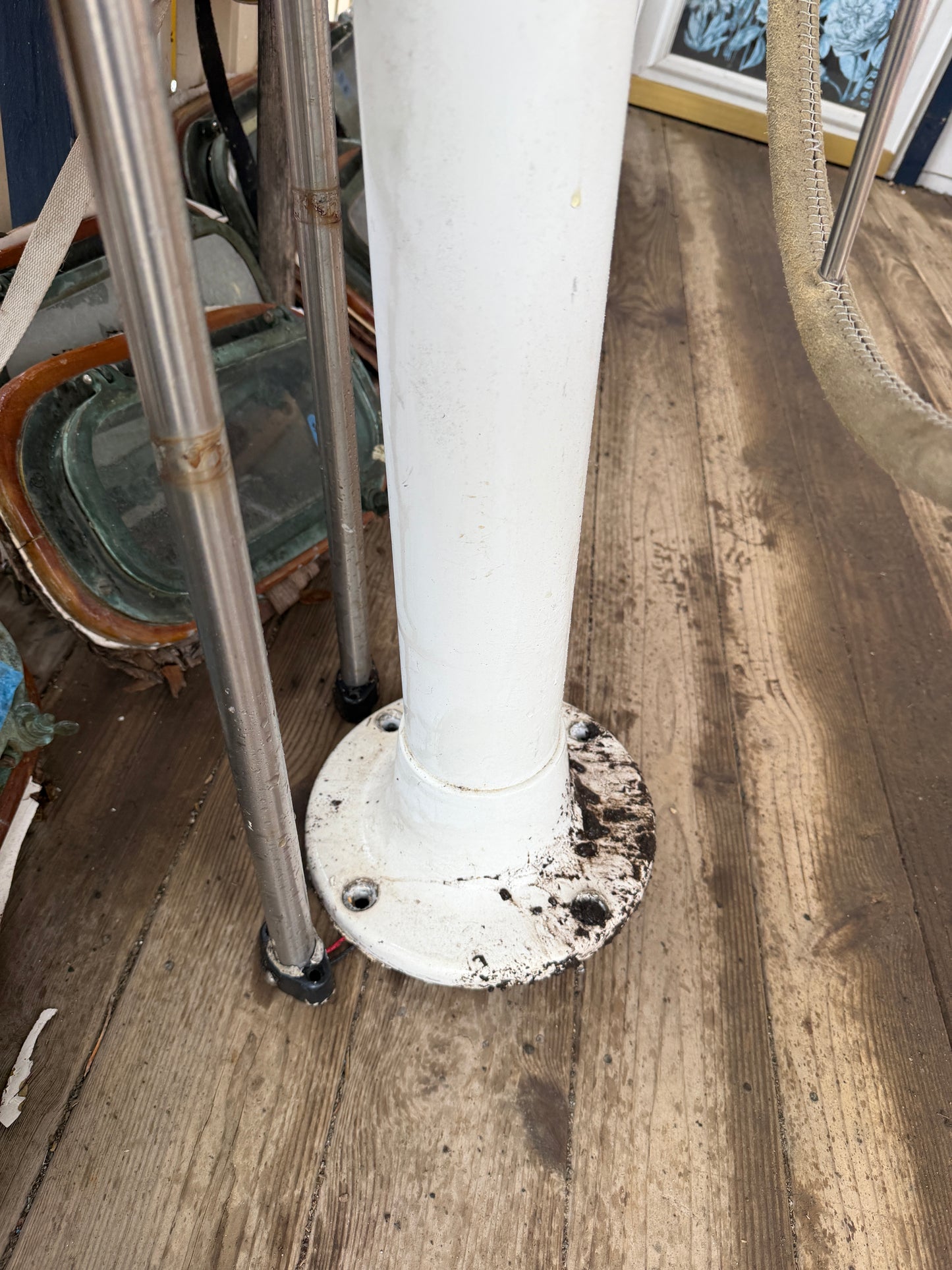 Complete Pedestal OFF Catalina 30