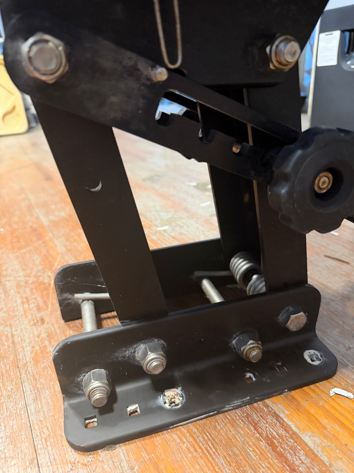Garelick Motor / Engine Mount Bracket