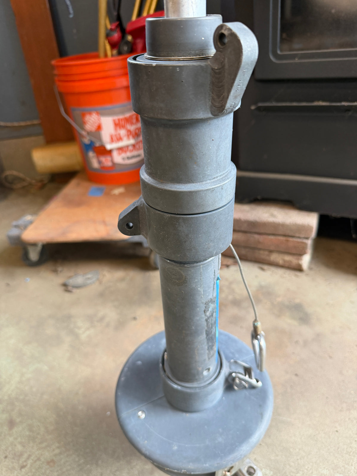 Harken Series 1-392 Roller Furling / Furler Drum, Upper Swivel & Extrusion with Feeder
