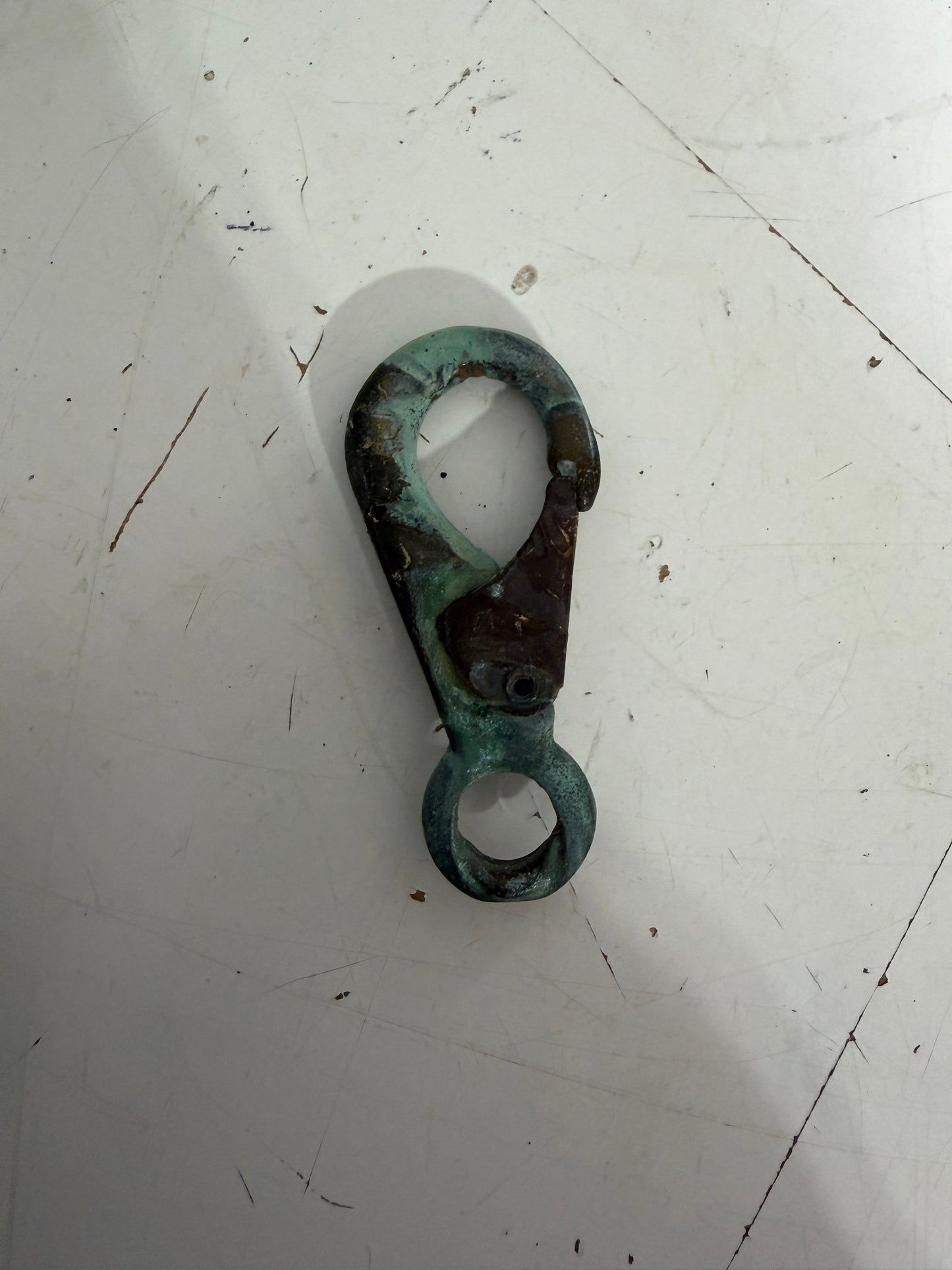 Small Bronze Fixed Bail Clip - 5/16" Eye