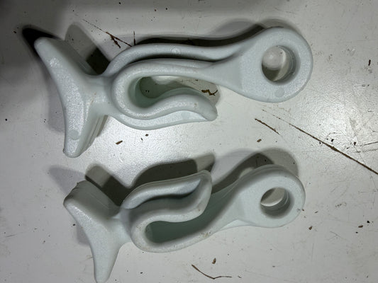 PAIR Taylor Made Lifeline White Fender Line Clip