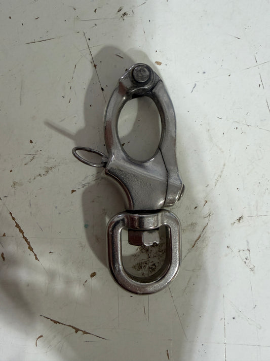 Stainless Steel Gibb Swivel Bail Shackle 11/16” Bail