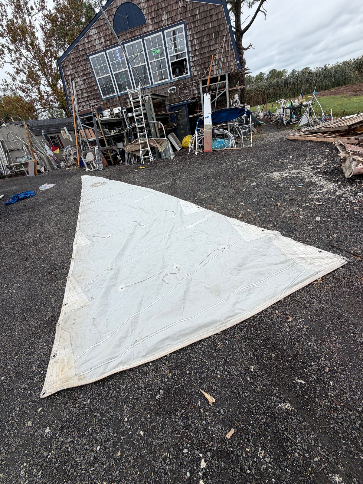 ODAY 28 Main Sail - 31'9" x 29'8" (Slug Slide) x 9'9"