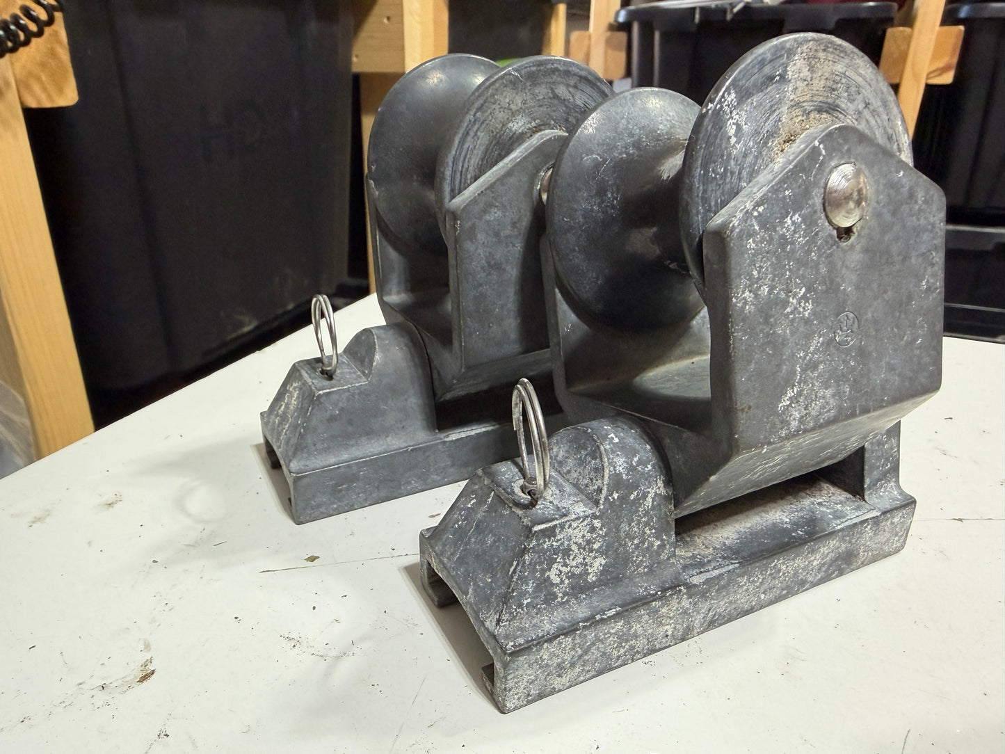 PAIR Merriman 1 1/4" Sheet Blocks - The Pins Are Loose