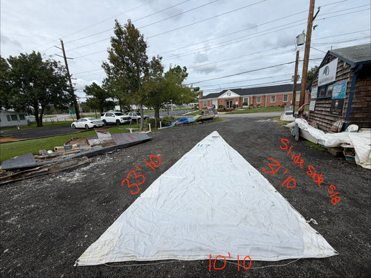 Columbia 8.7 Main Sail - 31'10" (5/8" Slide Side) x 33'10" x 10'10"
