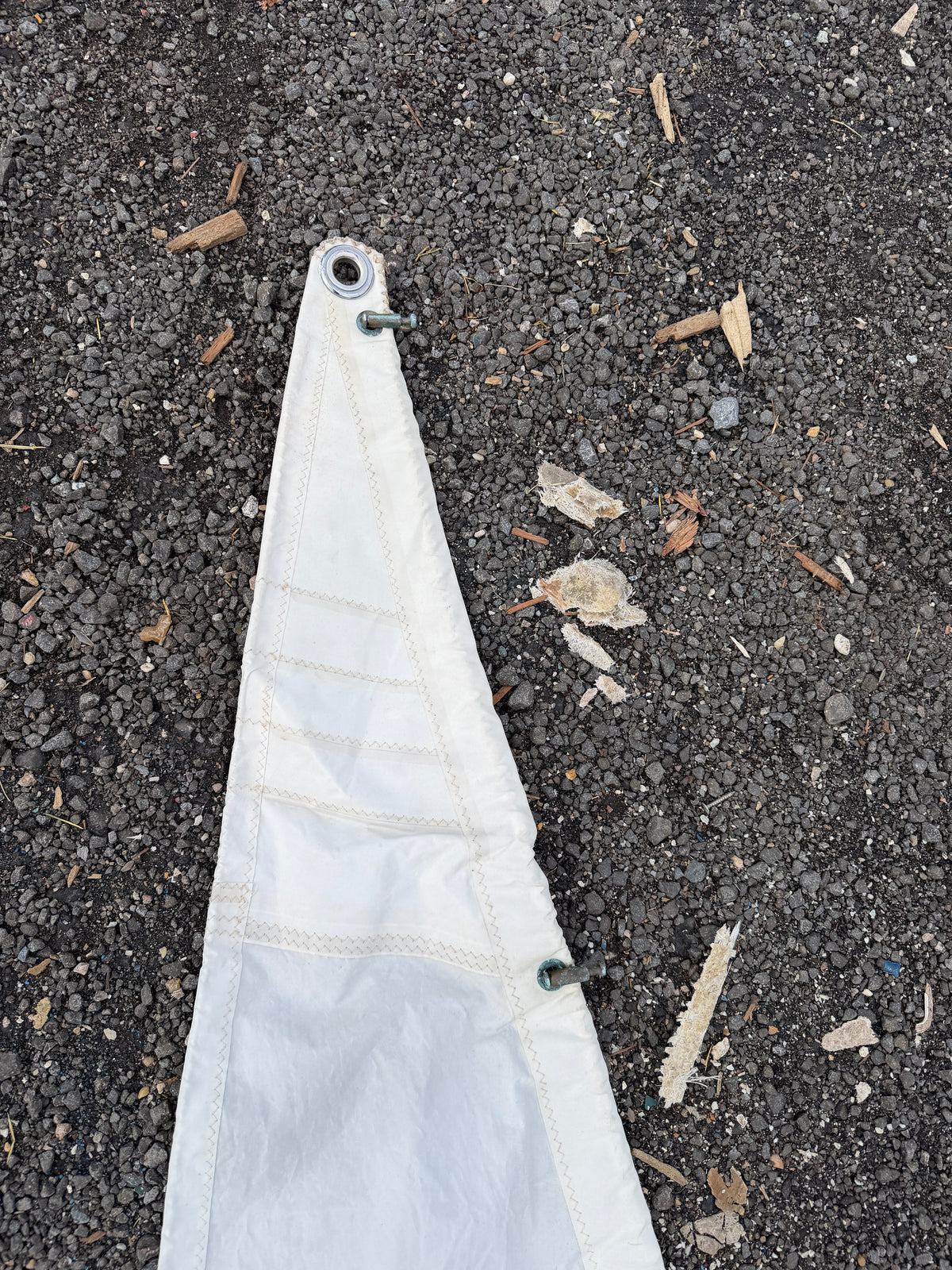 Spirit 23 Headsail - 22'8" (Hank On Side) x 19'4" x 10'1"