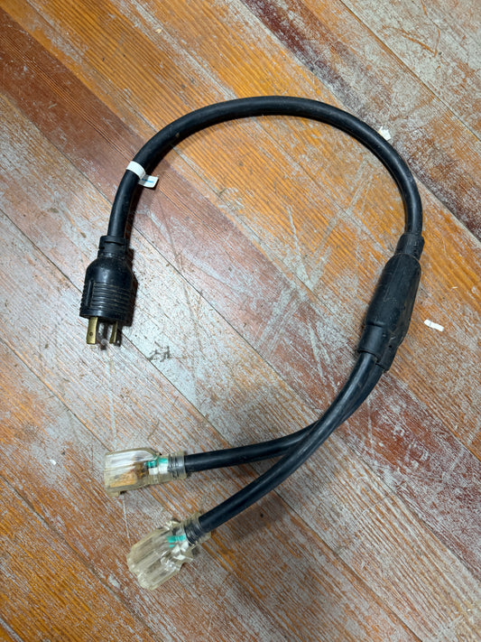 3' 2 Outlet Split Y Cord - L5-30P 125V - Cable Matters Brand