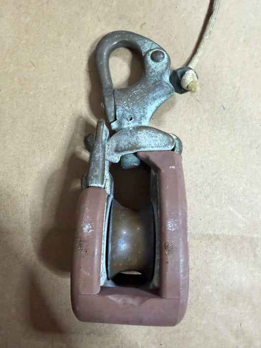 Vintage Snatch Block - 1 1/2" Bronze Sheave - 5/8" Line