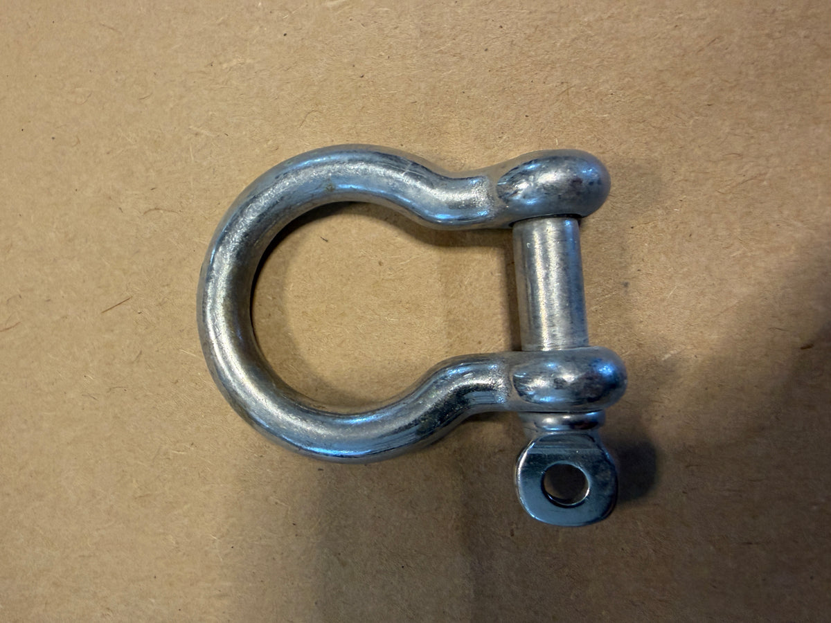 Large Bow Shackle - 3/8" Pin Diameter x 3/4" Width