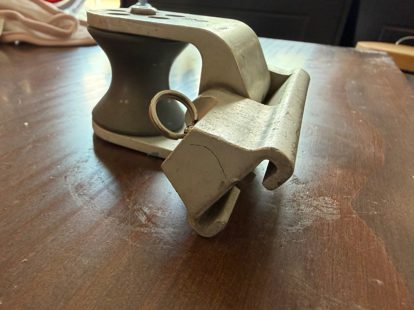 Small Schaefer 1" Sheet Block / Track Car - Stuck Sheave