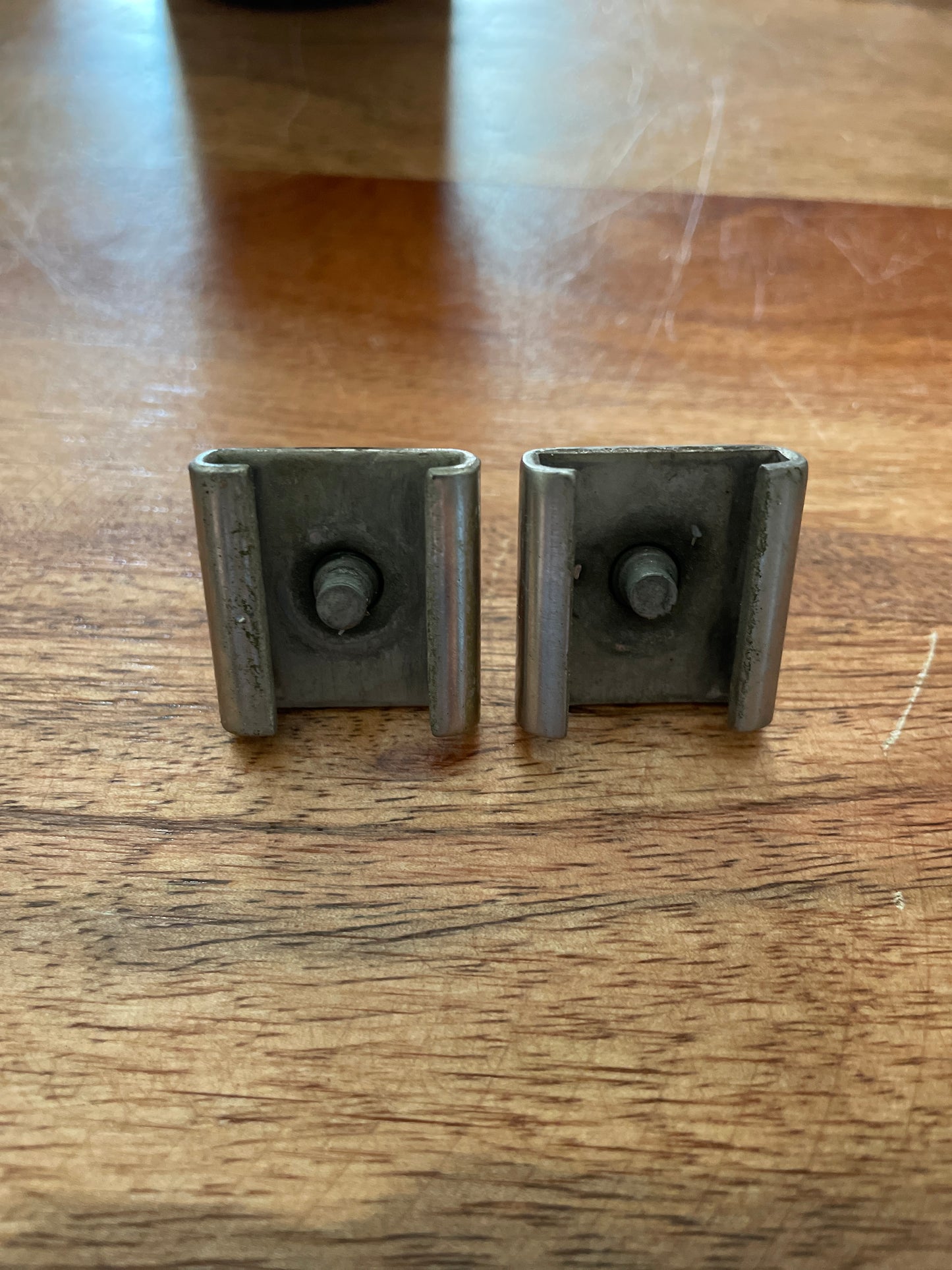 PAIR SS Screw Top 3/4” Track Stops