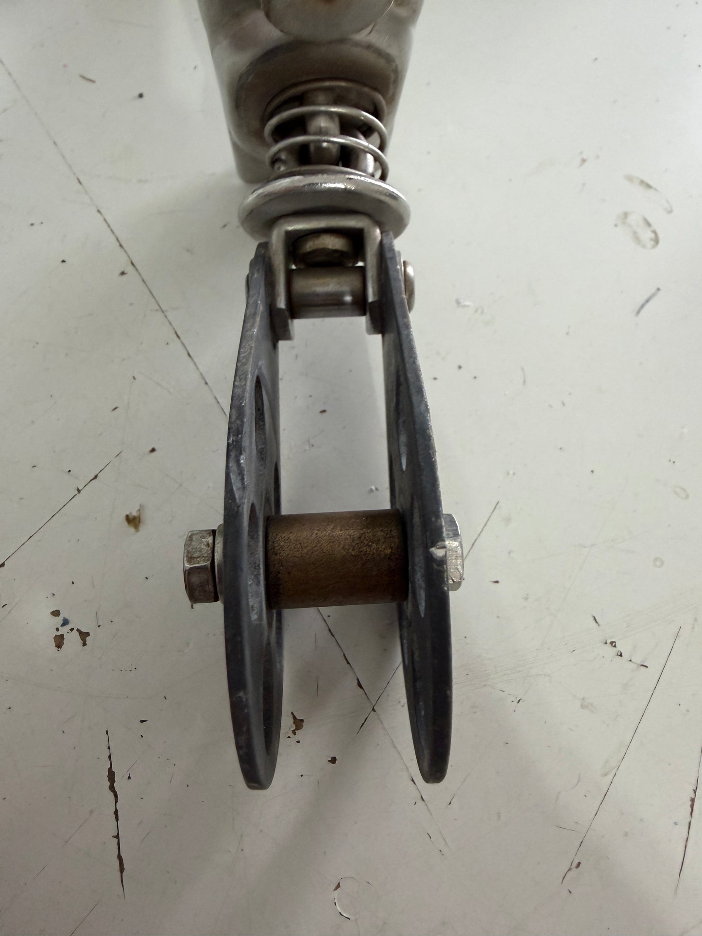 Schaefer Block With 1 1/4" Screw Top Track Car - NO SHEAVE