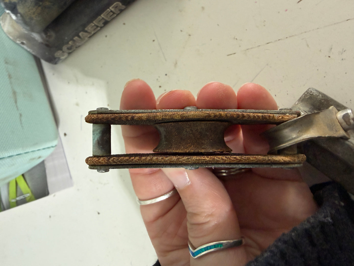 3/4" Chromed Bronze Lead Car - Small Tufnol Block as is