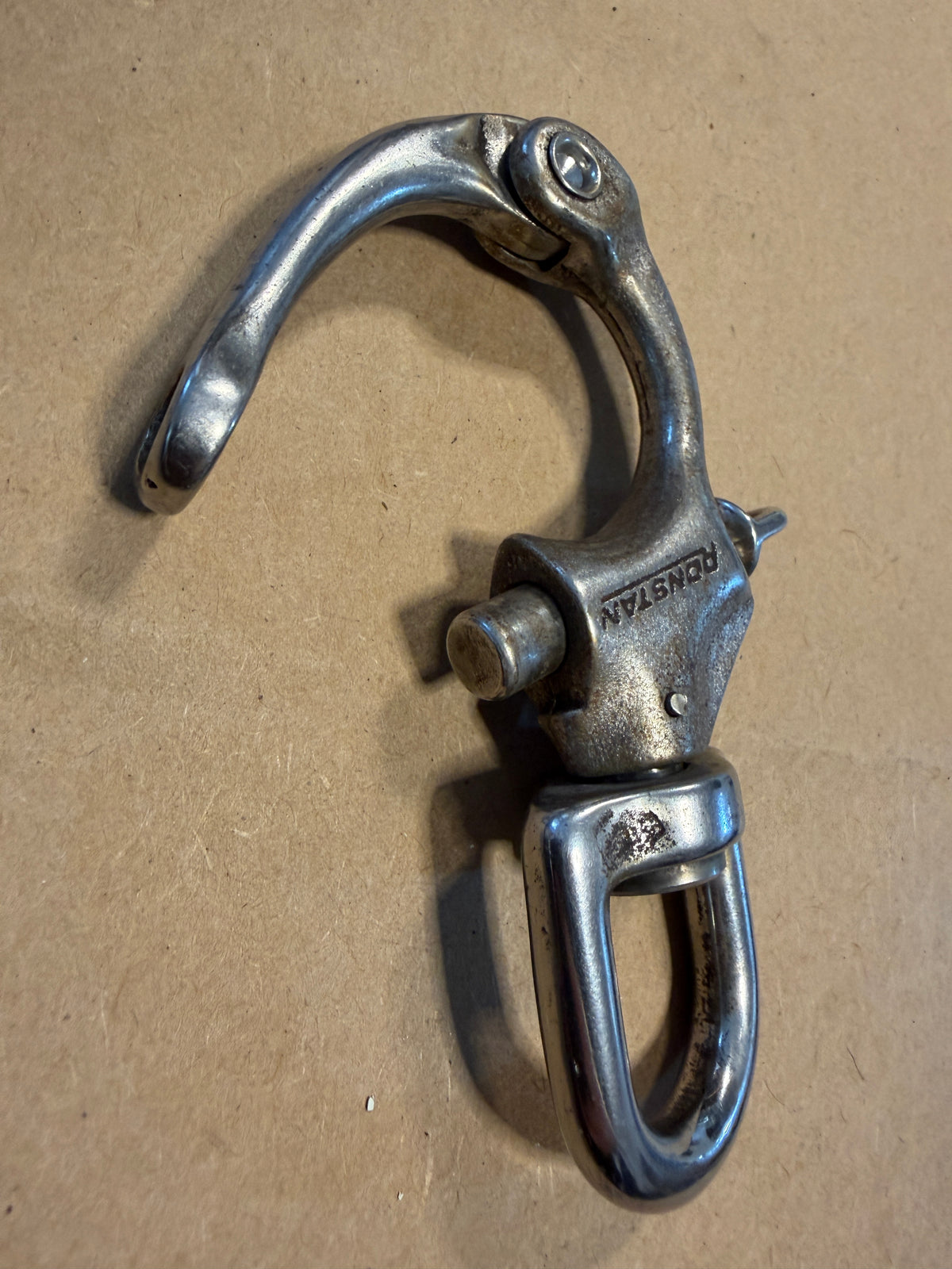 Ronstan Swivel Bail Shackle - 7/8" Bail x 4 5/8" Total Length