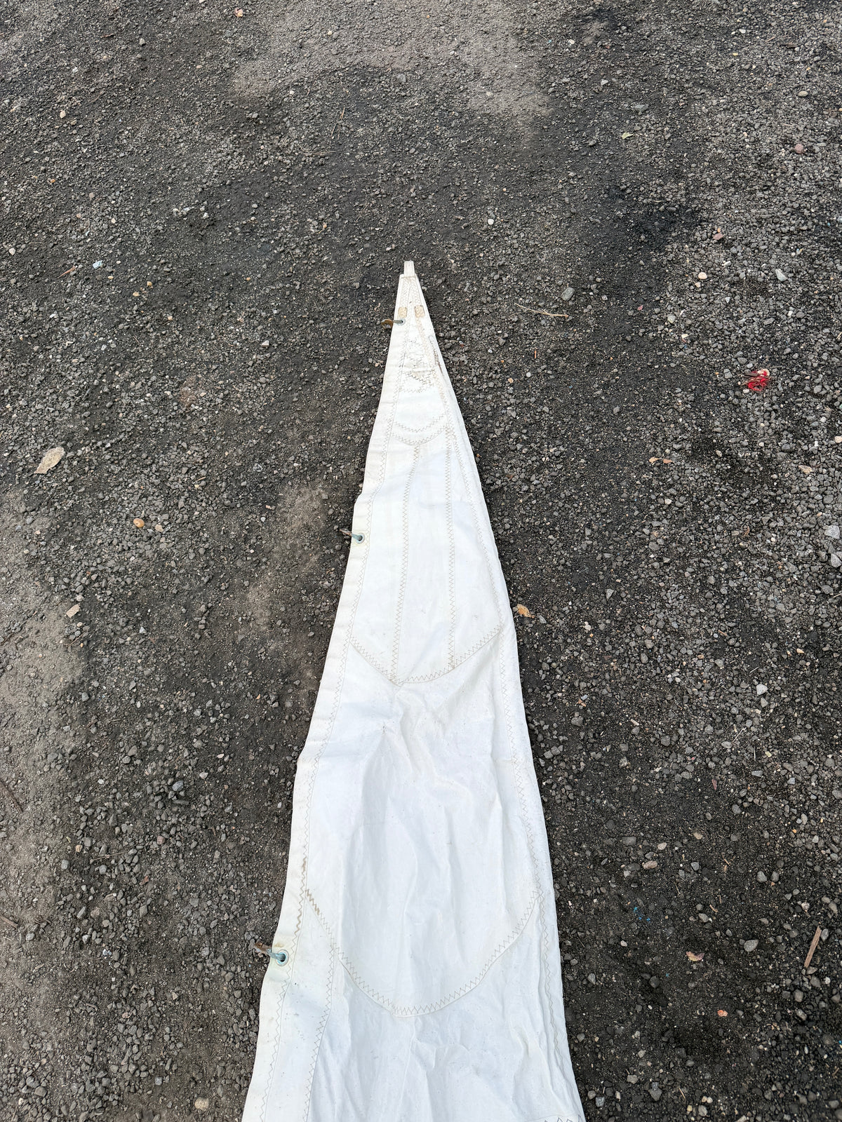 CAL 24 Headsail - 29' (Hank On) x 27' x 10'10"