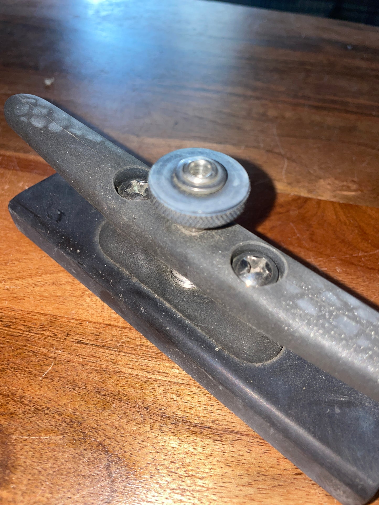 Forespar Screw Top Track Cleat For 1”