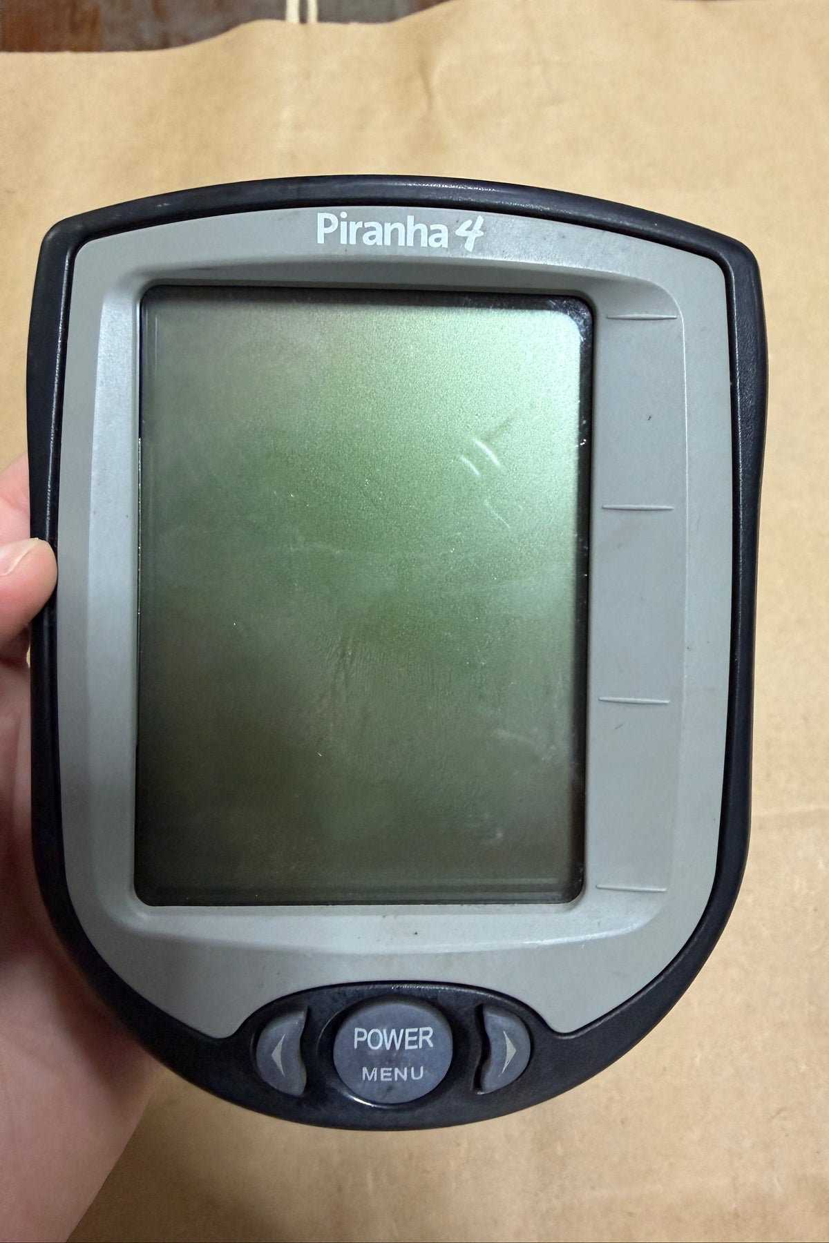 Hummingbird Piranha 4 - Serial # 3102804-0033 - Fishfinder