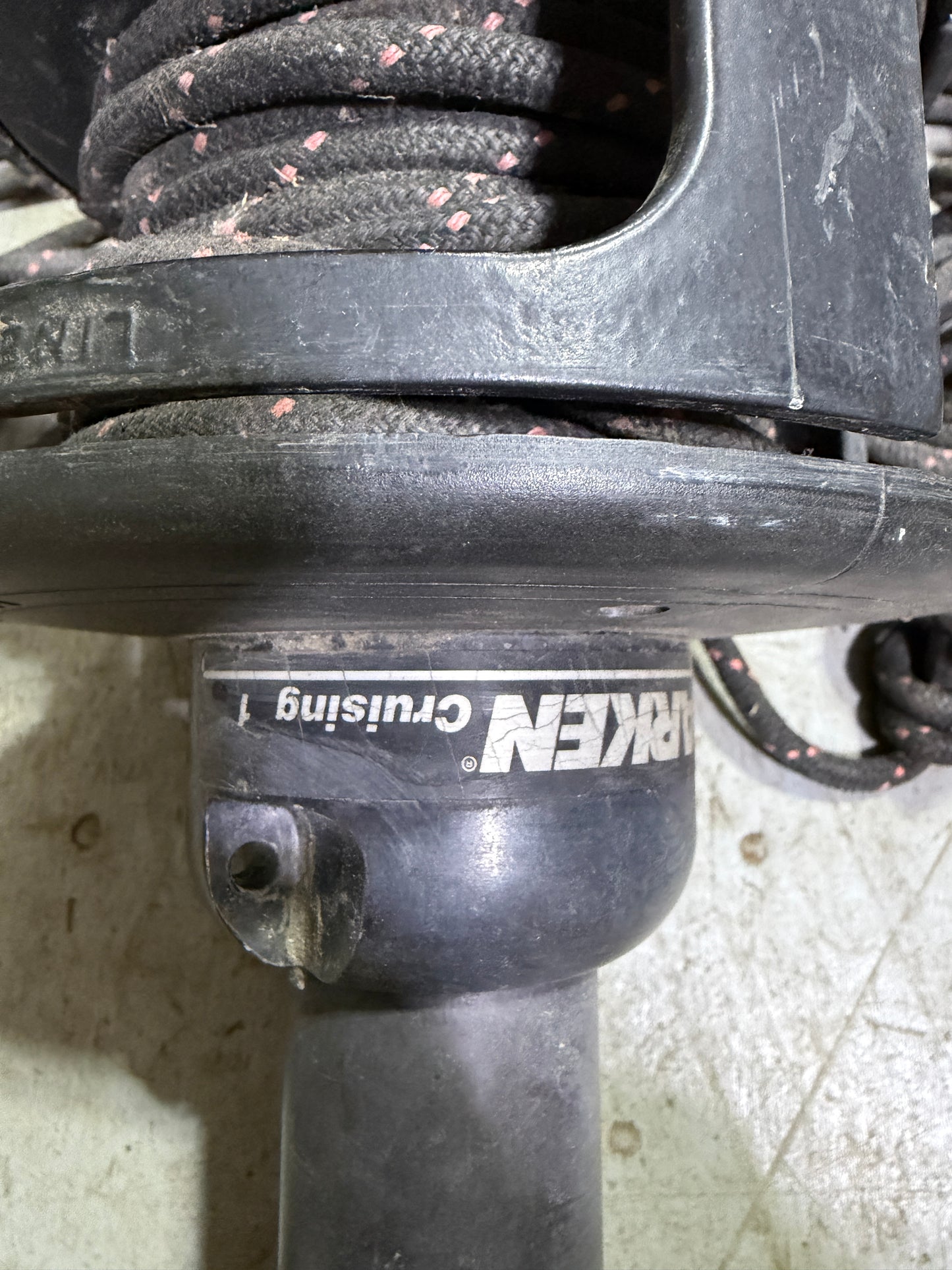 Harken Curising 1 Roller Furling Drum With Upper Swivel