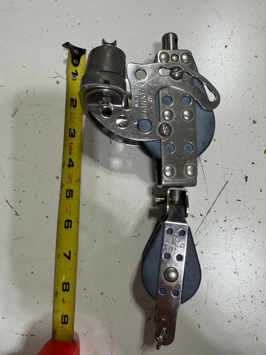 Small Harken 2 1/8" Ratcheting Single Block & Cam Cleat With 1 1/2" Sheave Double Block - 3/8" Line