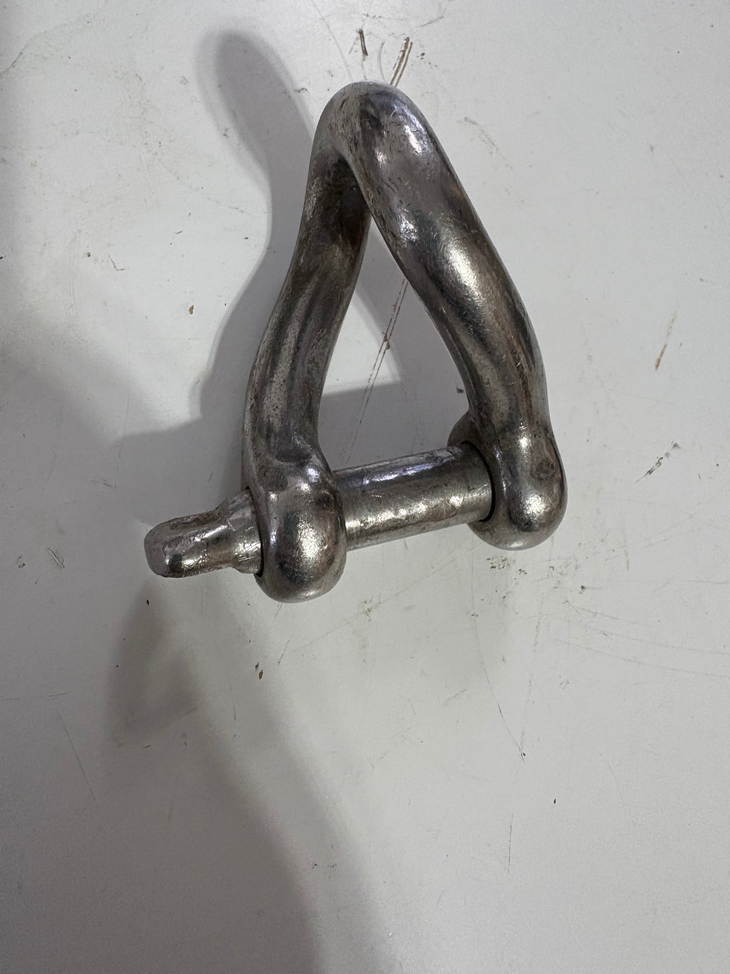 3/8" Twist Shackle