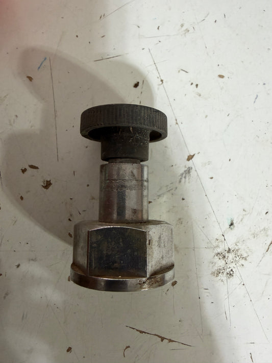 5/8" Wheel but With Screw Top