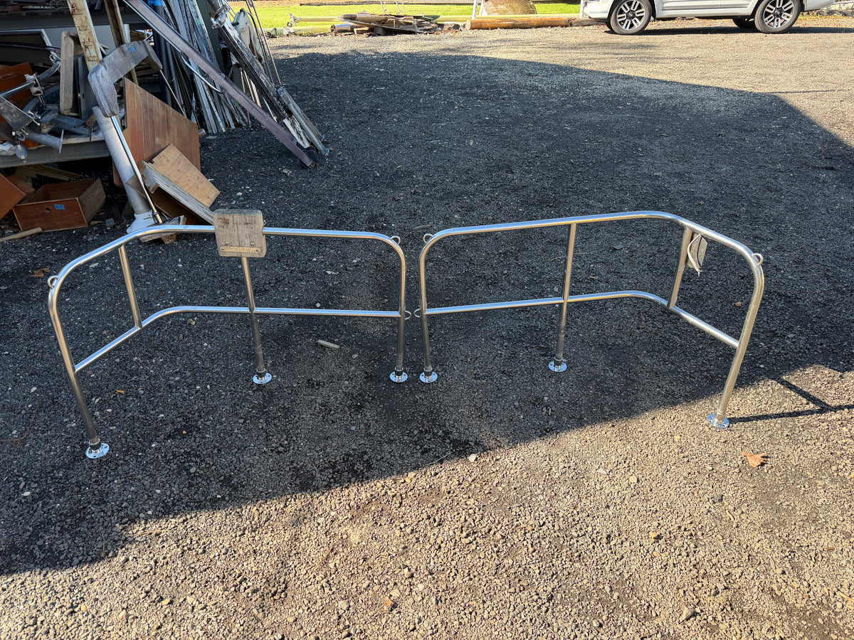 Catalina 30 Split Bow Railing / Pulpit