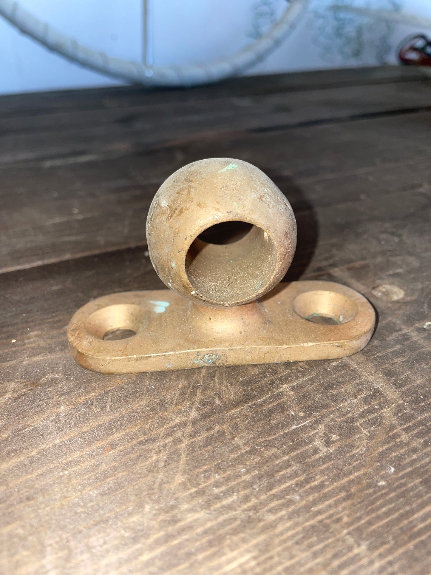 Brass Single Rod Handle Holder