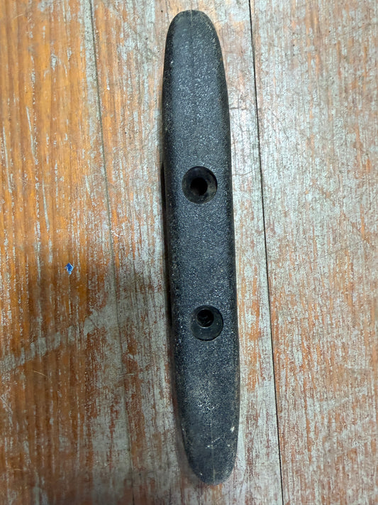 Seadog 8" Plastic Heavy Duty Cleat