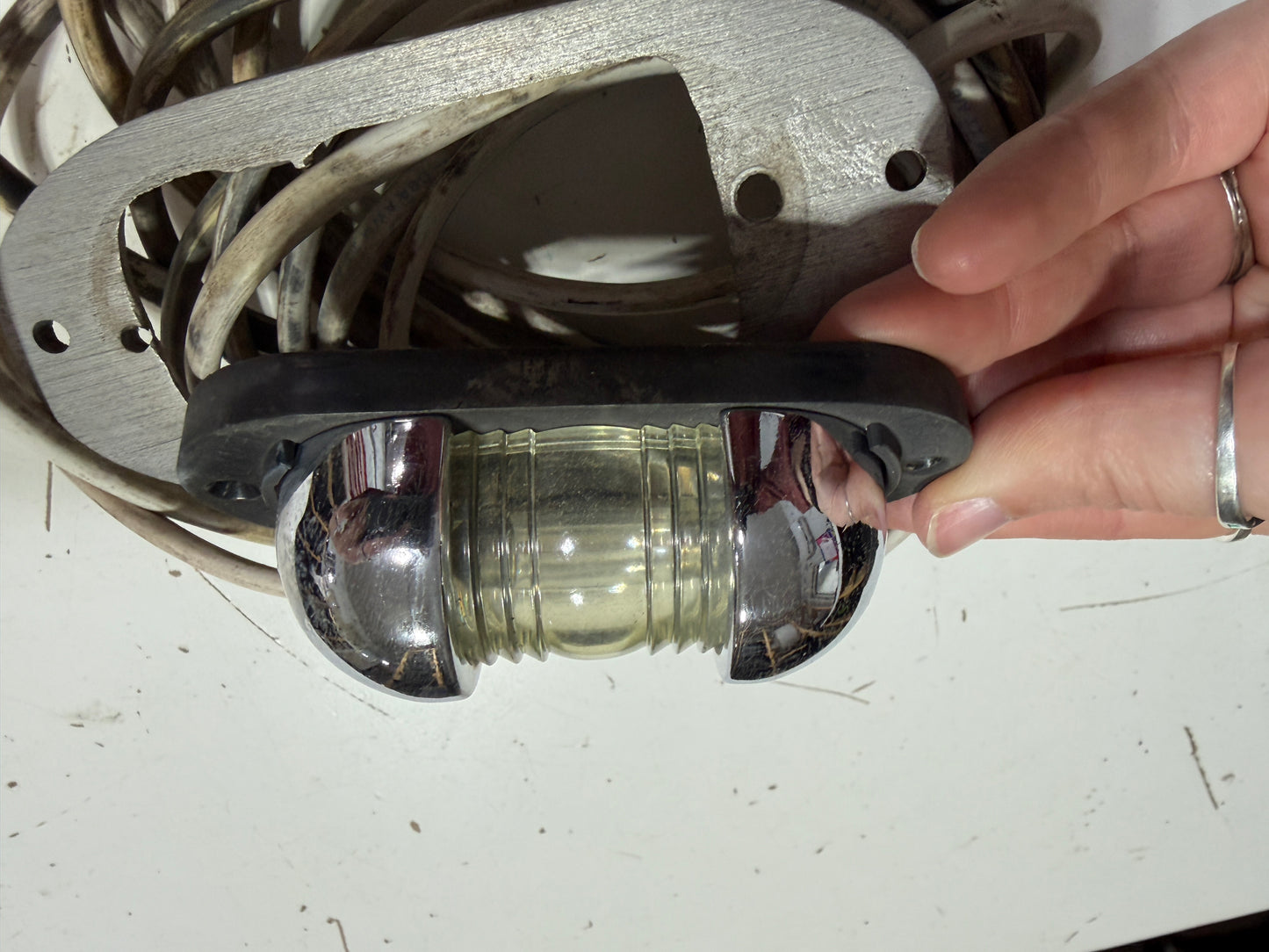 Masthead Light With Wiring