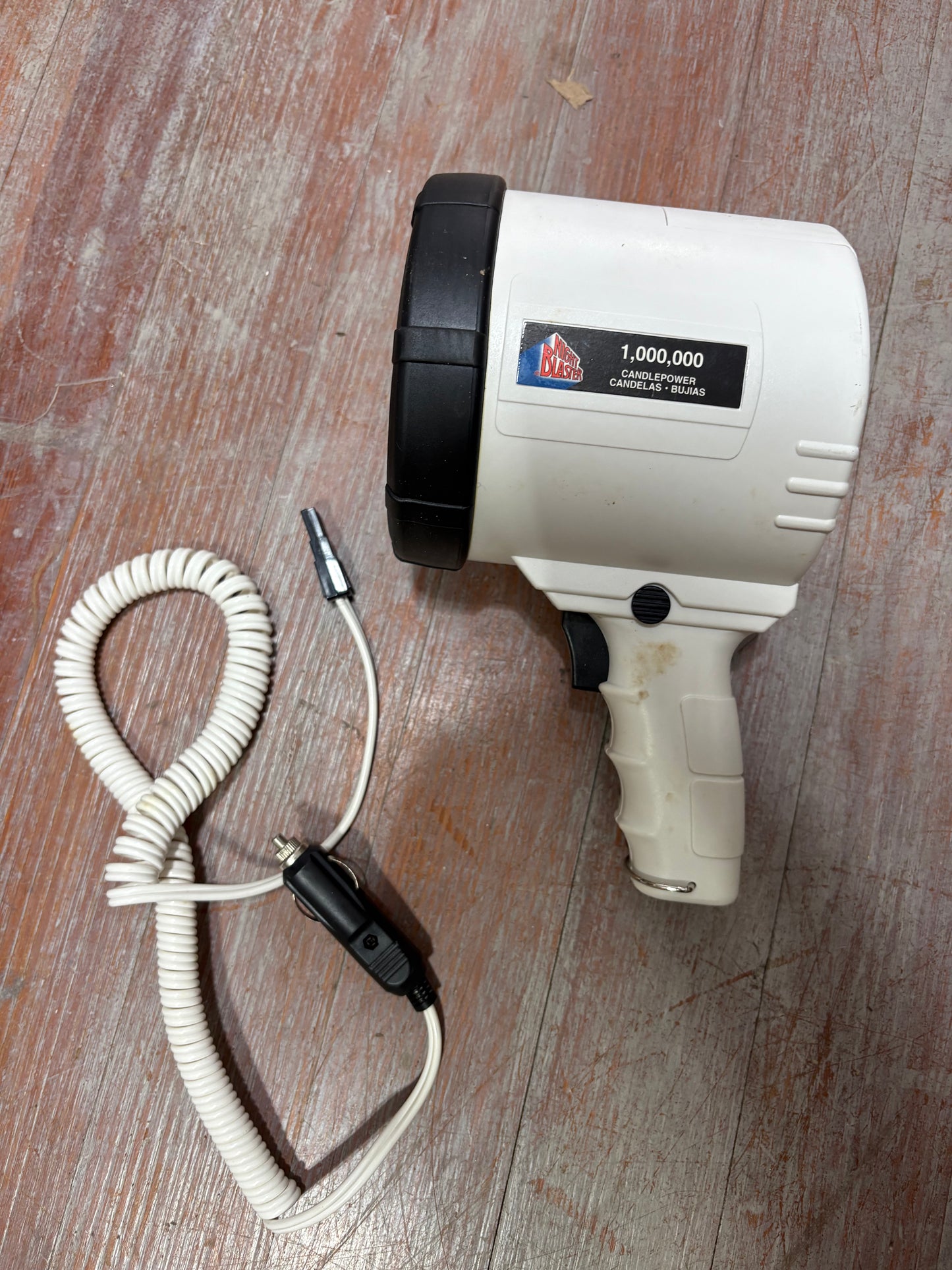 Optronics 12 Volt Hand Held Spotlight (works)