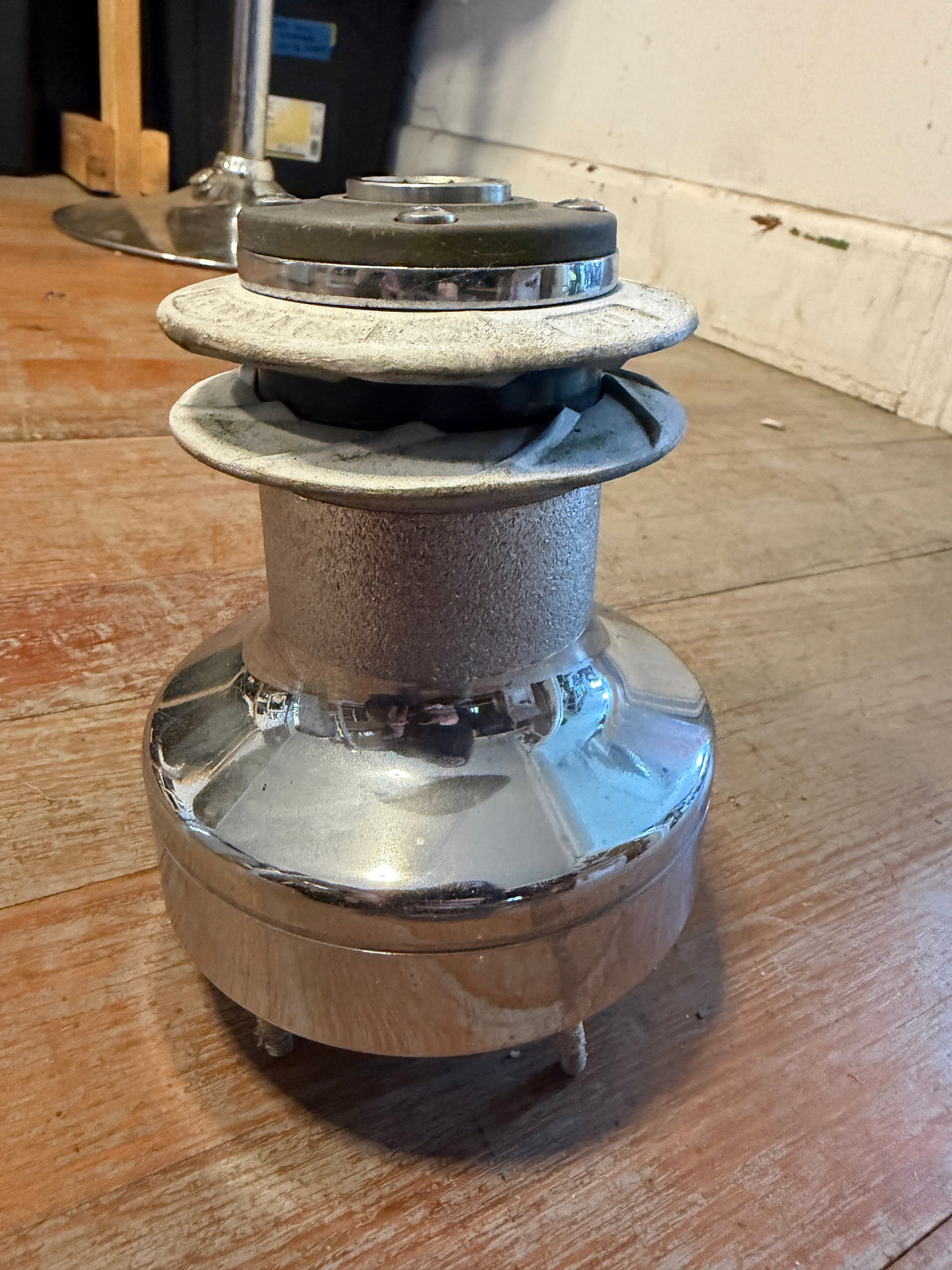 Lewmar 30 Two Speed Self Tailing Winch