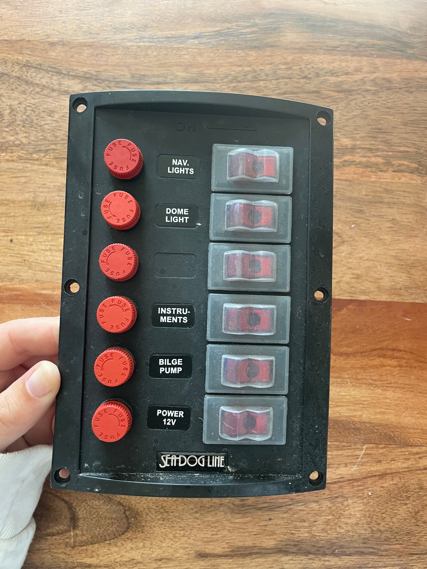 Seadog Line 6 Switch Panel