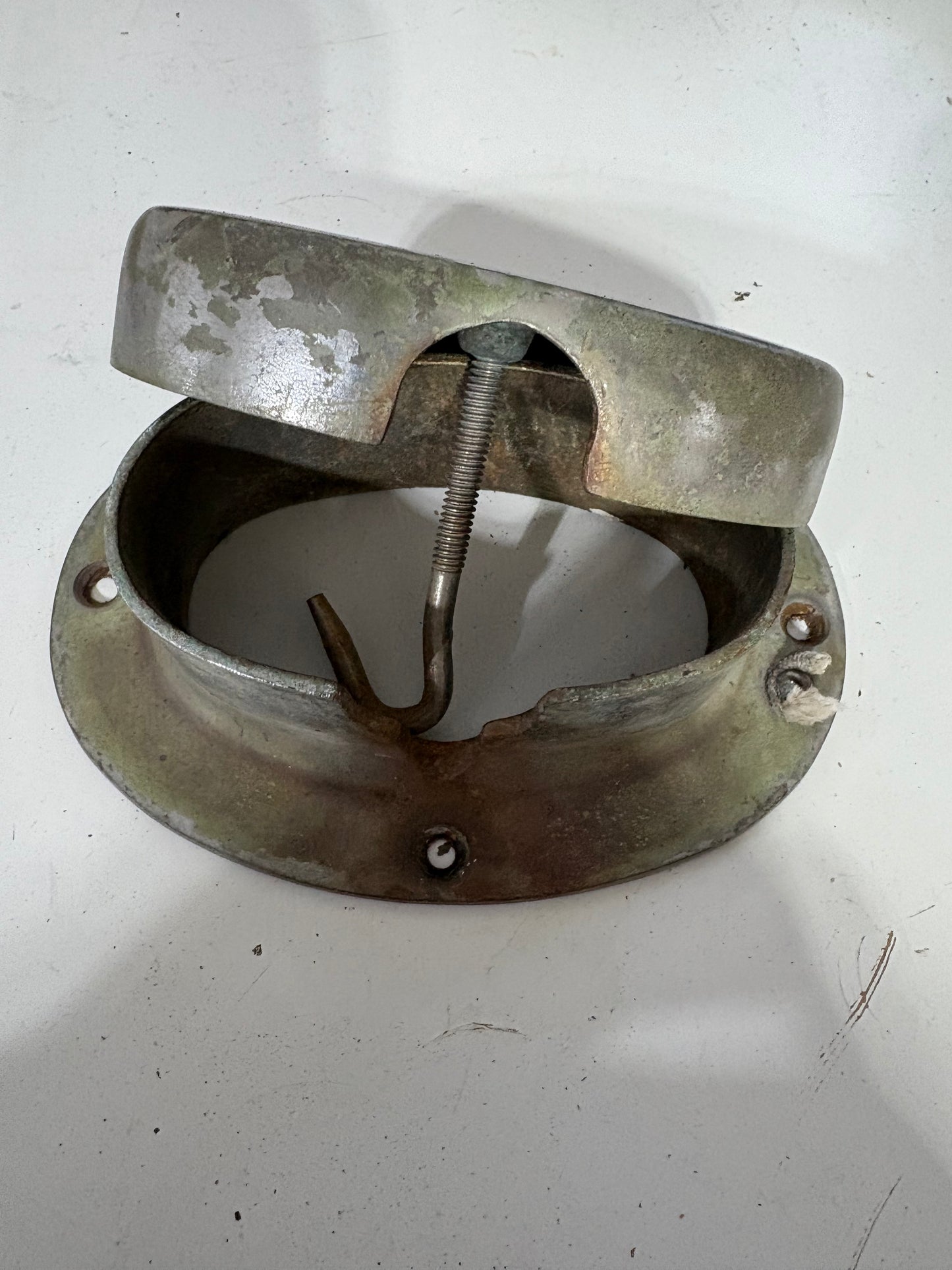 Bronze Anchor Hawse