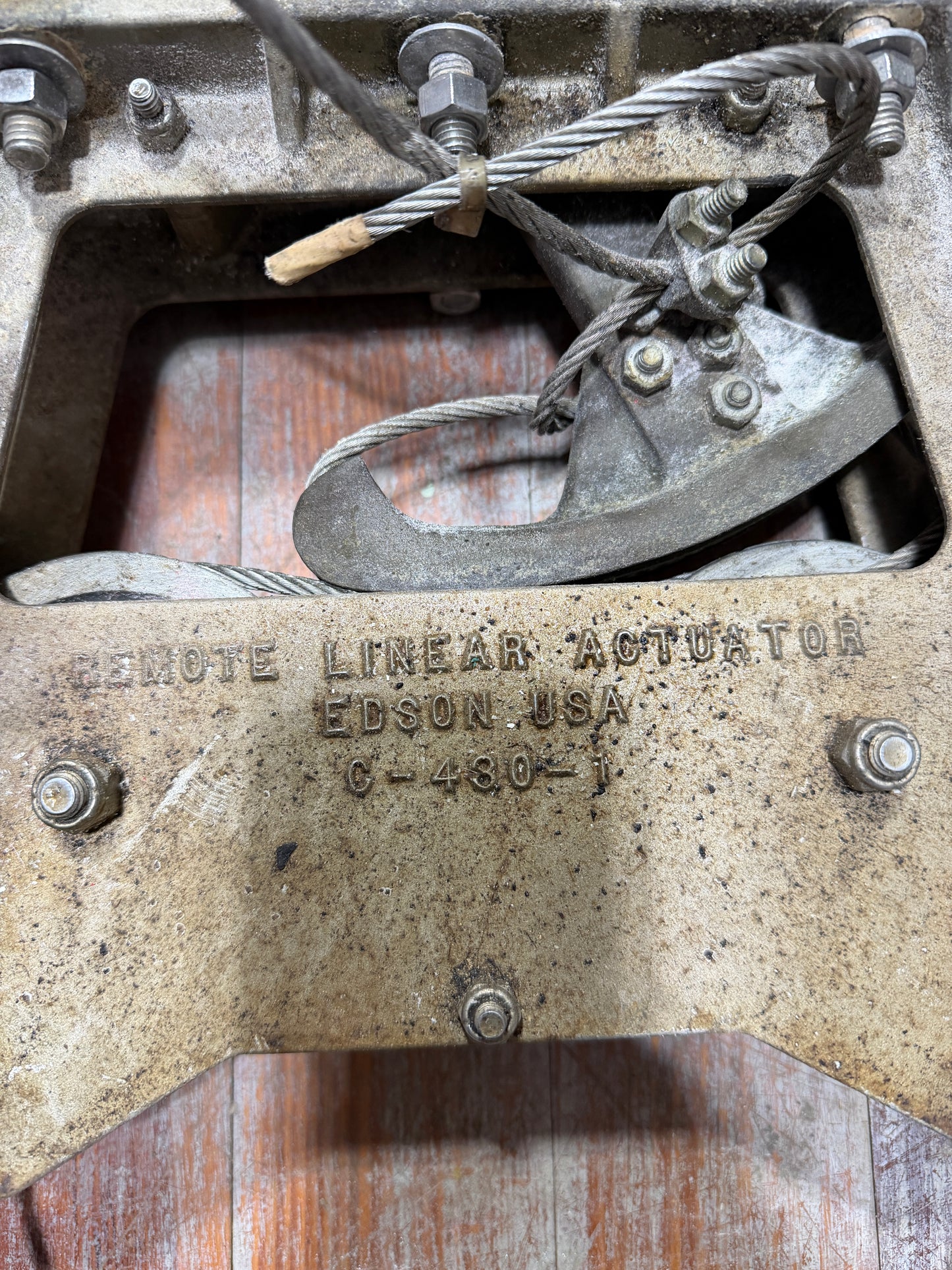 Pearson 27 Rudder With Control Arm & Teleflex Cables
