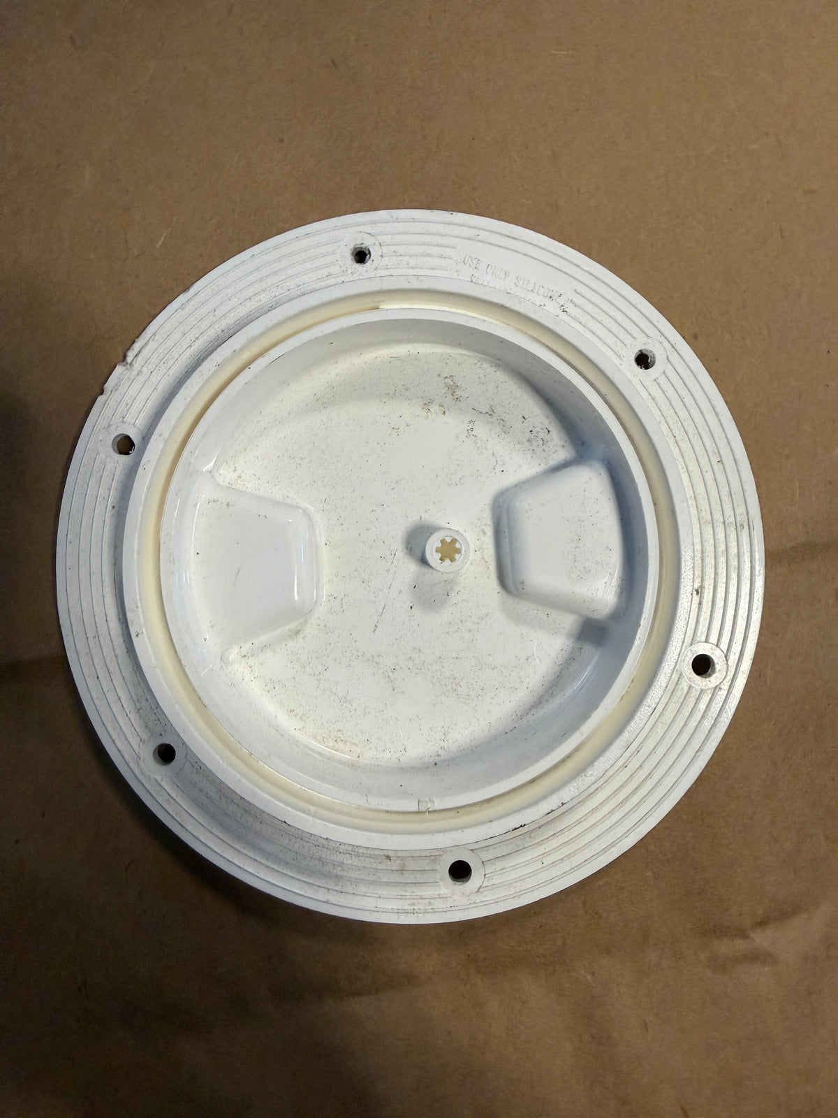 West Marine 4 1/2" Diameter Plastic Deck Plate