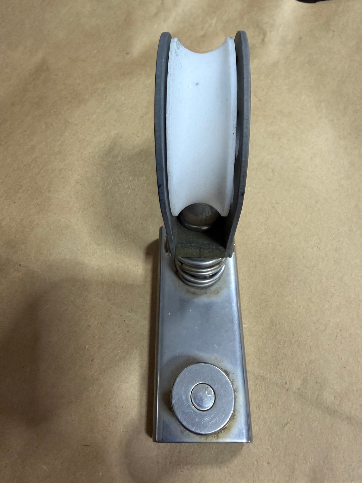 Schaefer 1 1/4" Pull Top Track Car - 2 1/4" Diameter Sheave x 9/16" Line