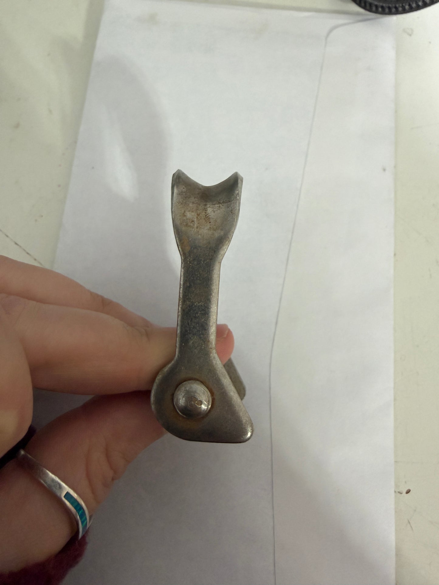 Halyard Shackle - 5/16" Pin