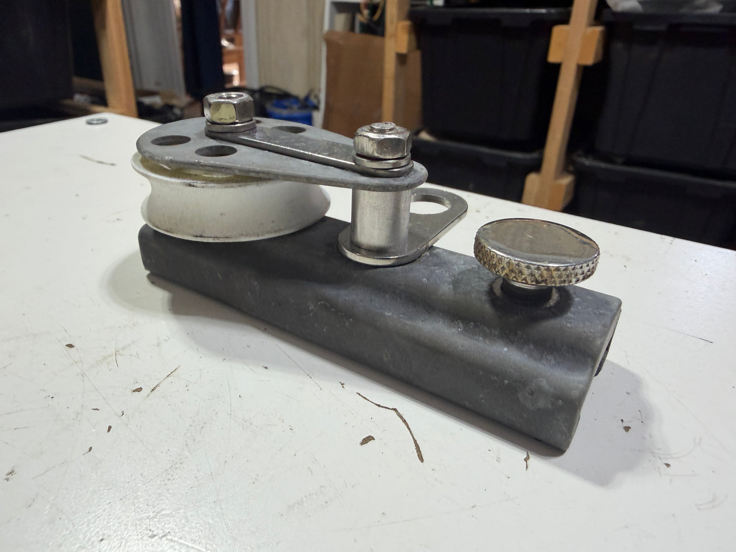 1 7/8" Sheave - 1" Screw Top Track Car - 3/8" Line