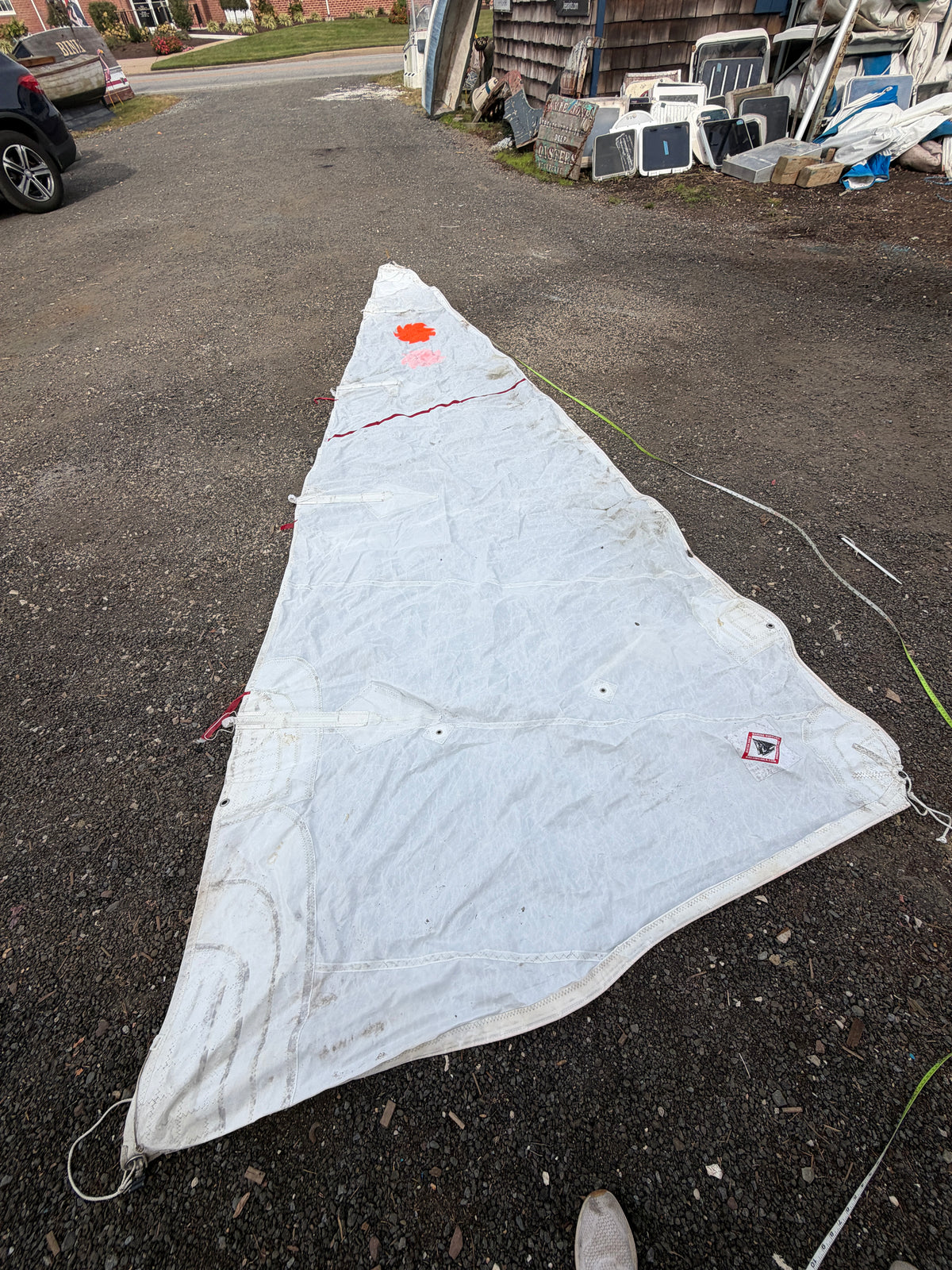 Leisure 17 Main Sail - 16'6" (3/8" Slides) x 18' x 6'10"