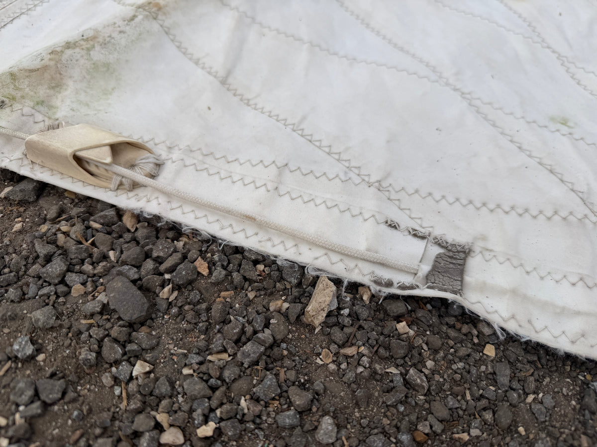 C&C 26 MAIN SAIL - 28'7" (1/2" Slug Side) x 30'4" x 8'7"