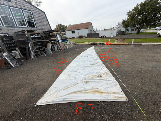C&C 26 MAIN SAIL - 28'7" (1/2" Slug Side) x 30'4" x 8'7"