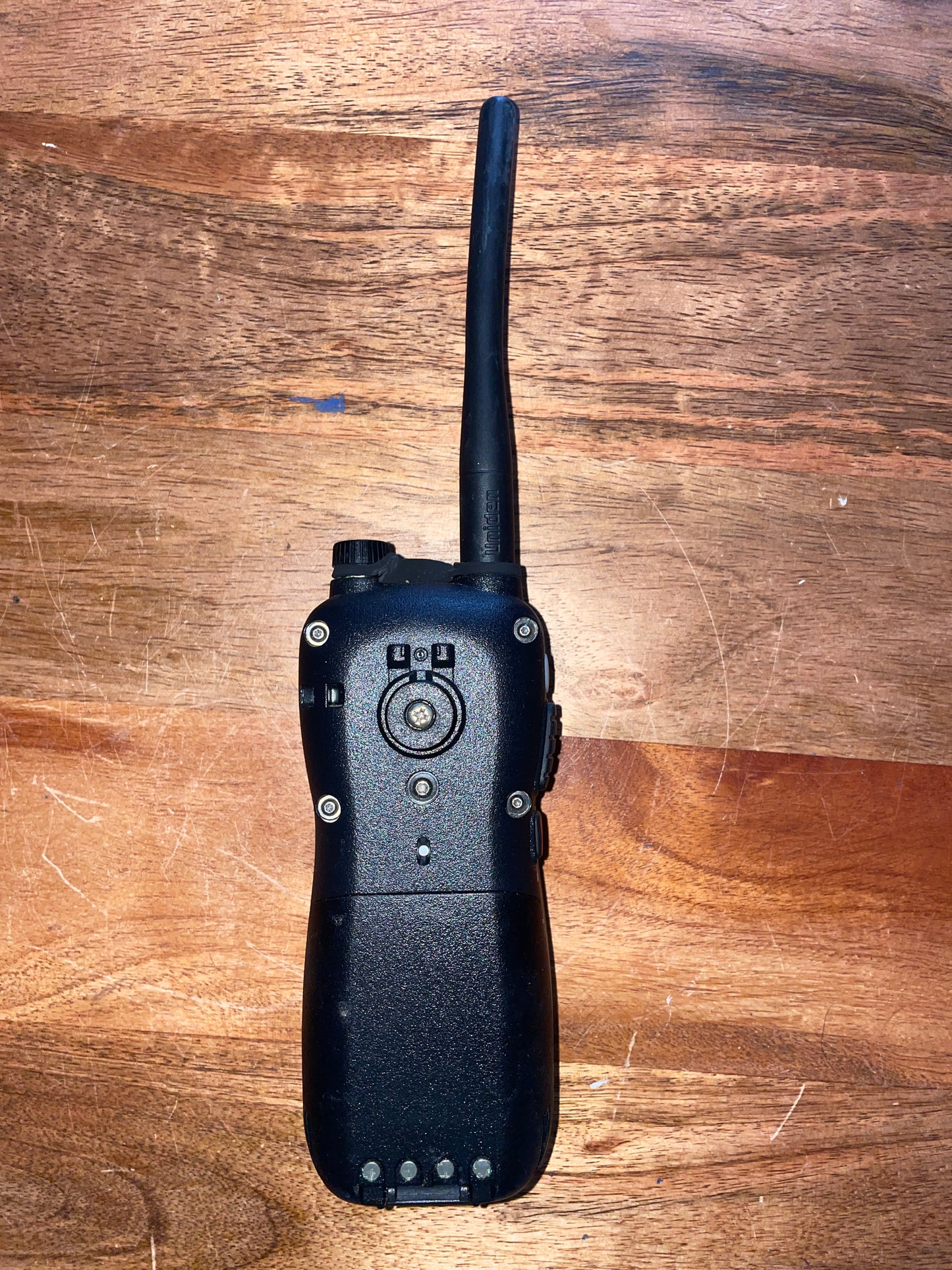 Uniden Walkie With Charging Port - WORKS